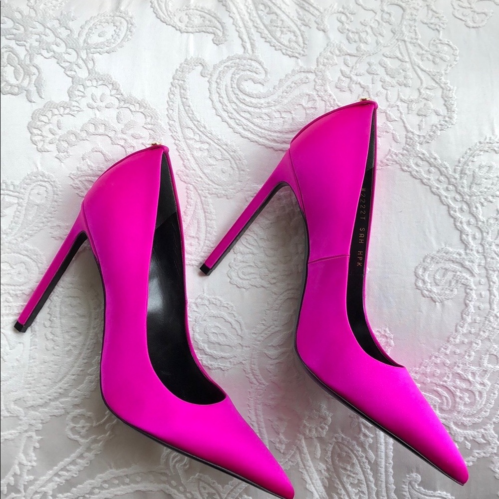Tom Ford Hot Pink Satin Pumps - Picture 5 of 9
